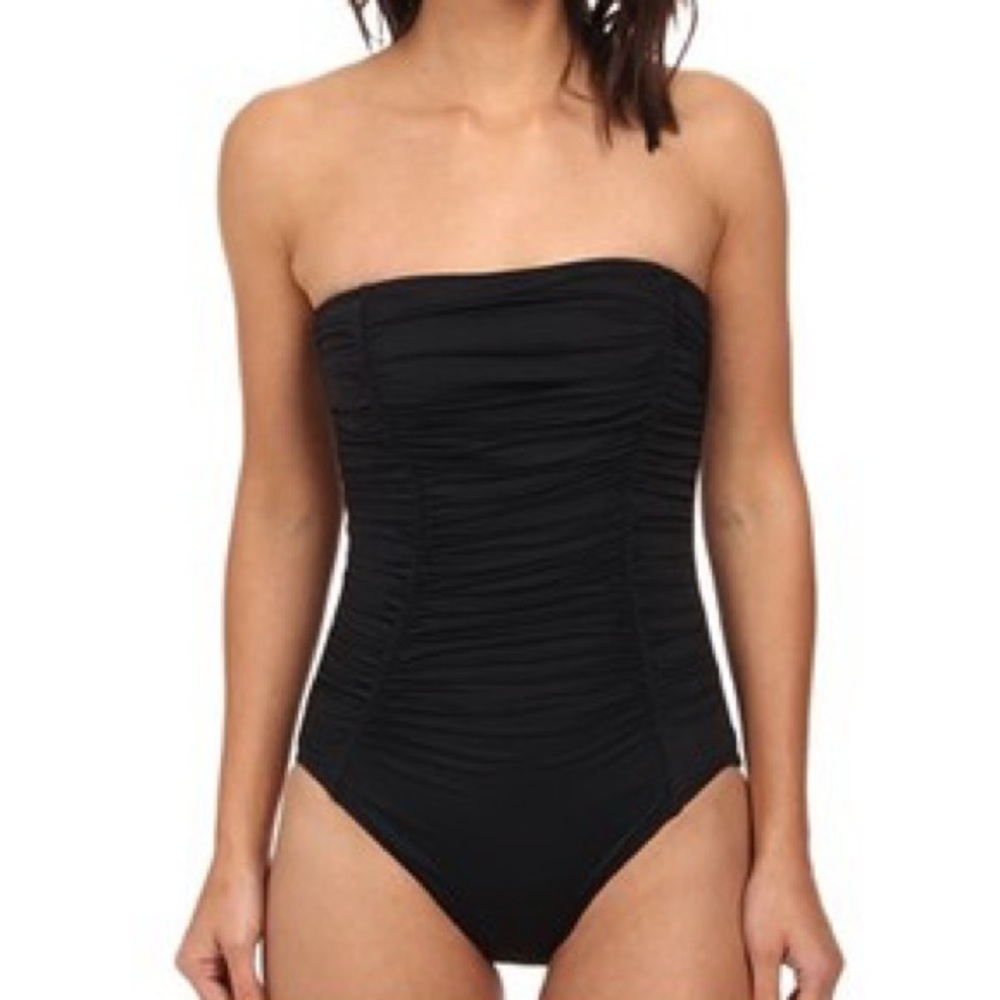 🖤 DKNY Black Strapless Ruched One-Piece Swimsuit